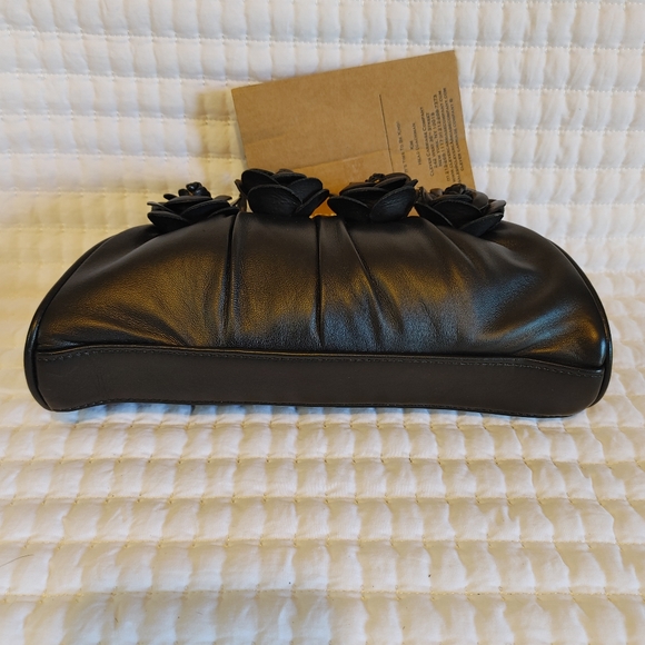 Clever Carriage - Picture 7 of 7